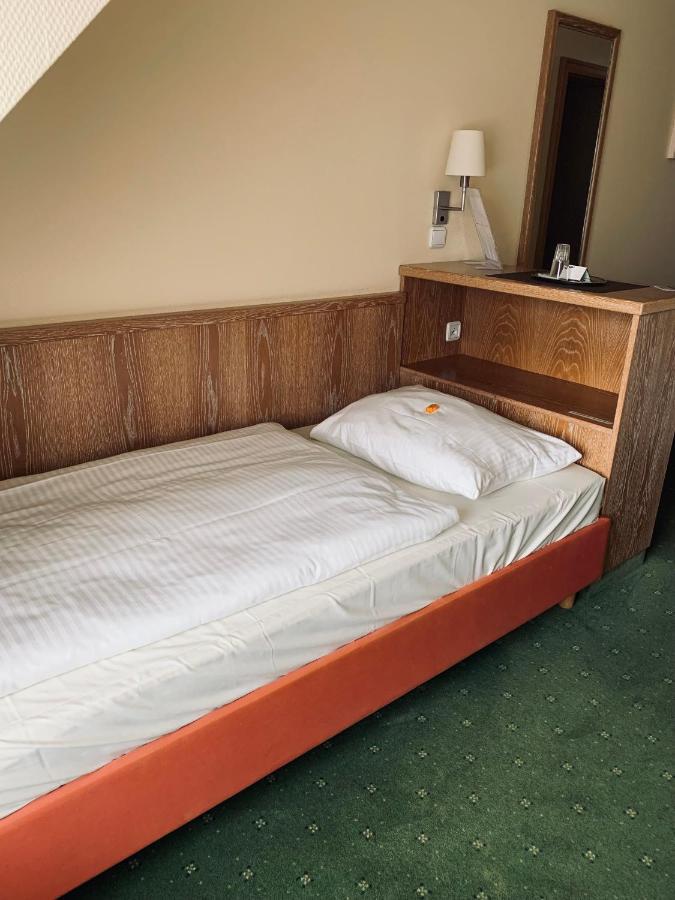 Schuetzenhof Ahlerstedt Hotel Buitenkant foto